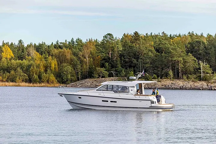 Nimbus 365 Coupe NEW - 