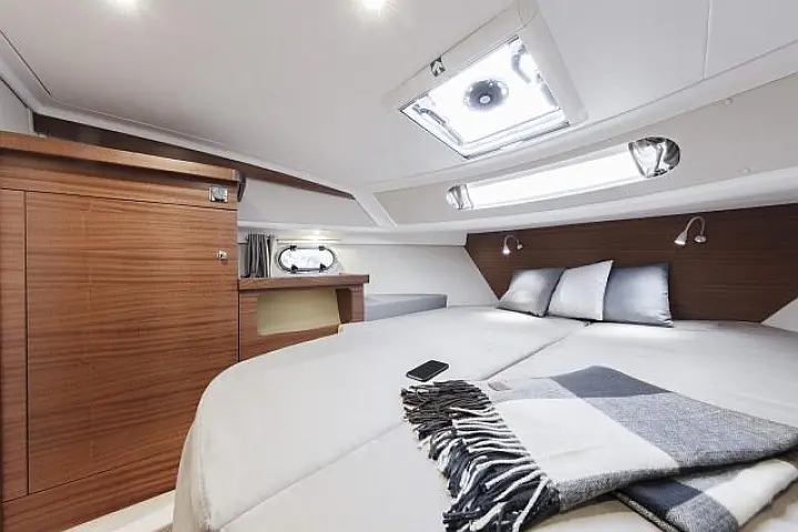 Nimbus 365 Coupe NEW - 