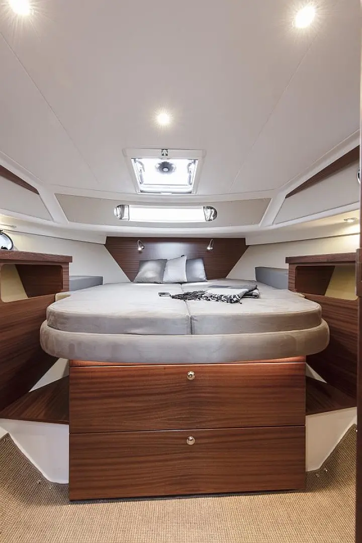 Nimbus 365 Coupe NEW - 