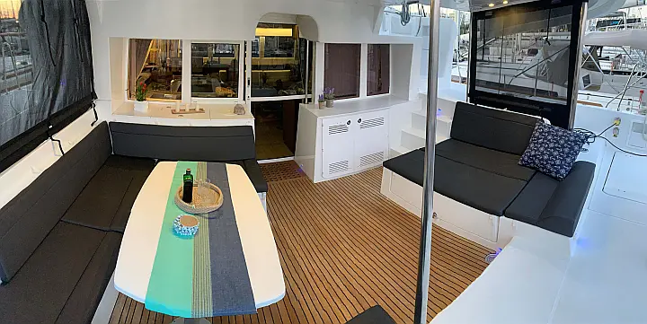 Lagoon 450  Flybridge - 