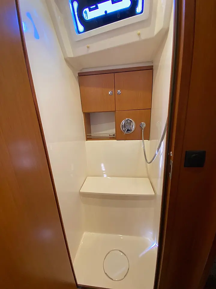 Bavaria Cruiser 46 - 