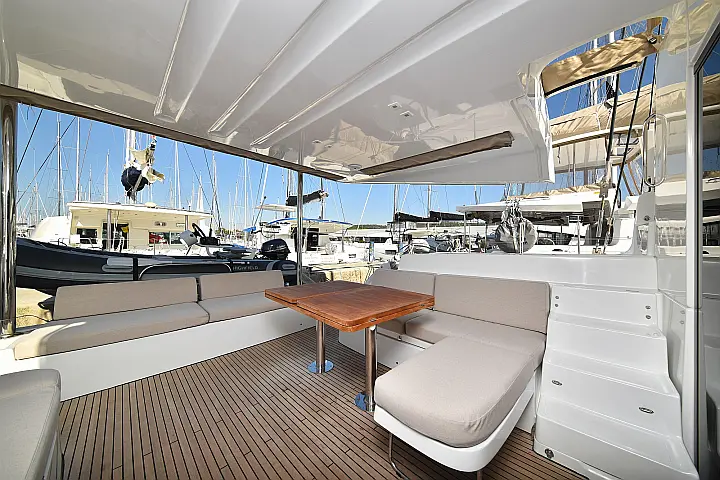 Lagoon 50/6 cab - 