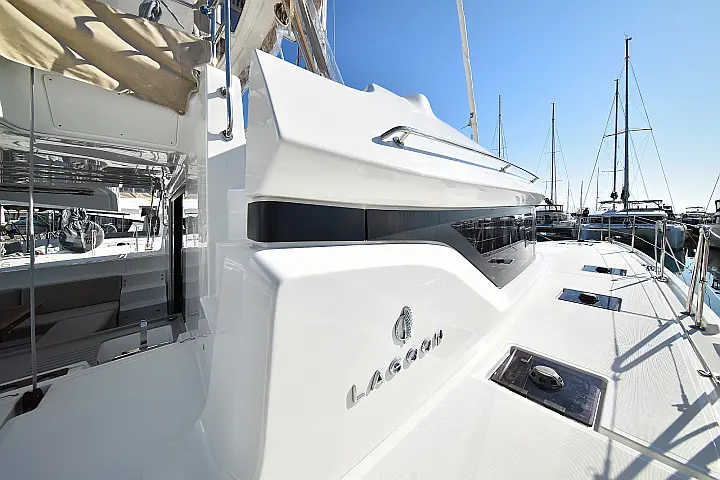 Lagoon 50/6 cab - 