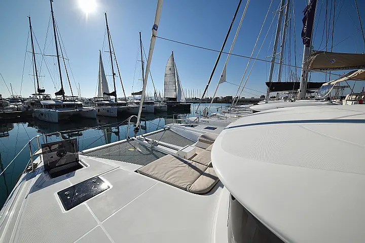 Lagoon 50/6 cab - 