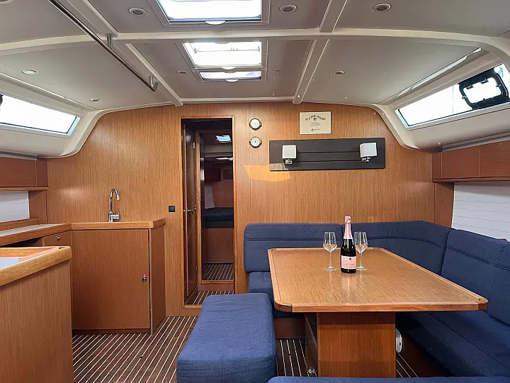 Bavaria Cruiser 51 - 