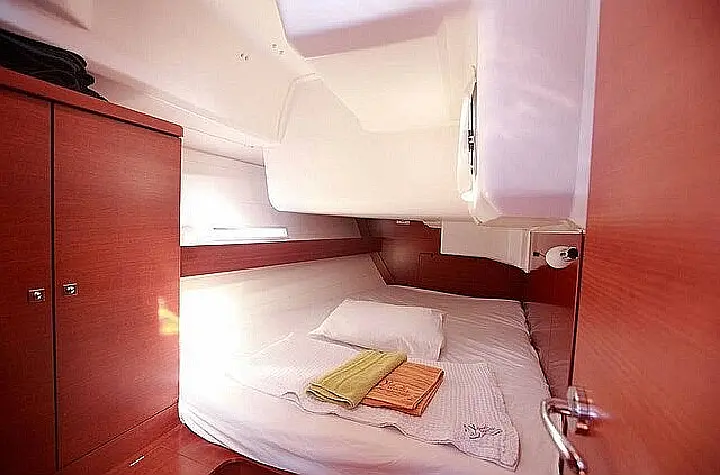 Dufour 450 GL - Cabin Aft Starboard