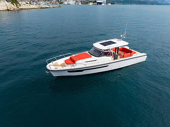 Nimbus T11 Inboard