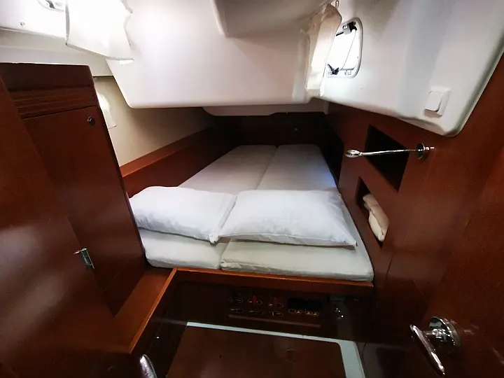 Beneteau Oceanis 50 Family - 