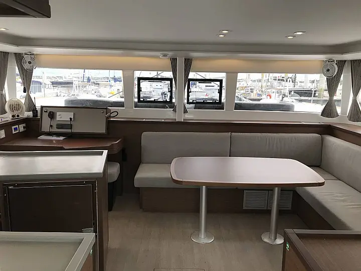 Lagoon 450S - 