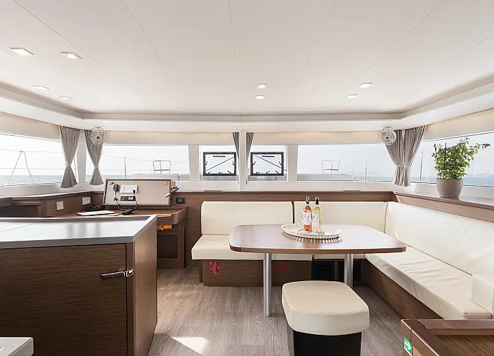 Lagoon 450  Flybridge - 