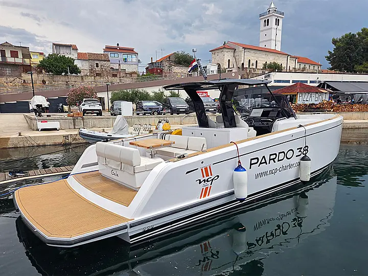 Pardo 38 - 