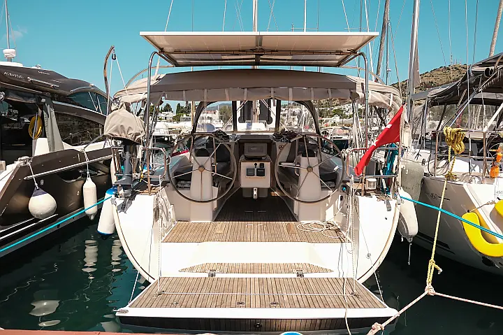 Bavaria Cruiser 40 - 