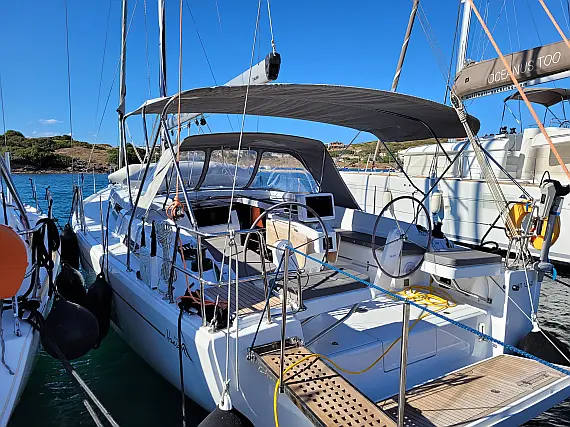 Hanse 418