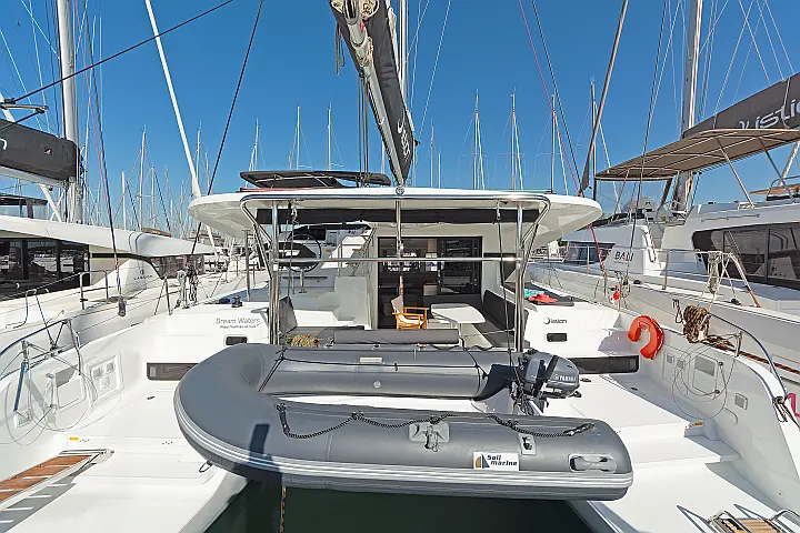 Lagoon 42 A/C & GEN & WM - 