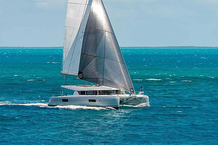 Lagoon 42 - 