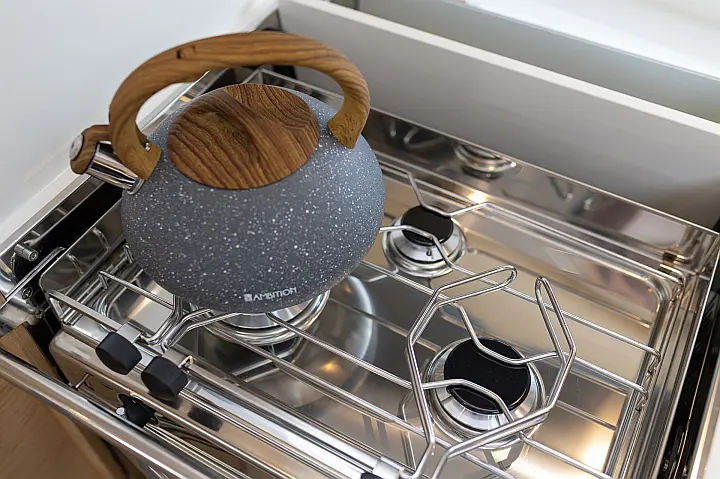 Elan Impression 45 - 