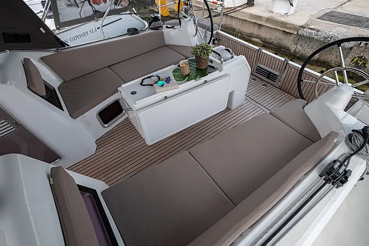 Sun Odyssey 410 - 