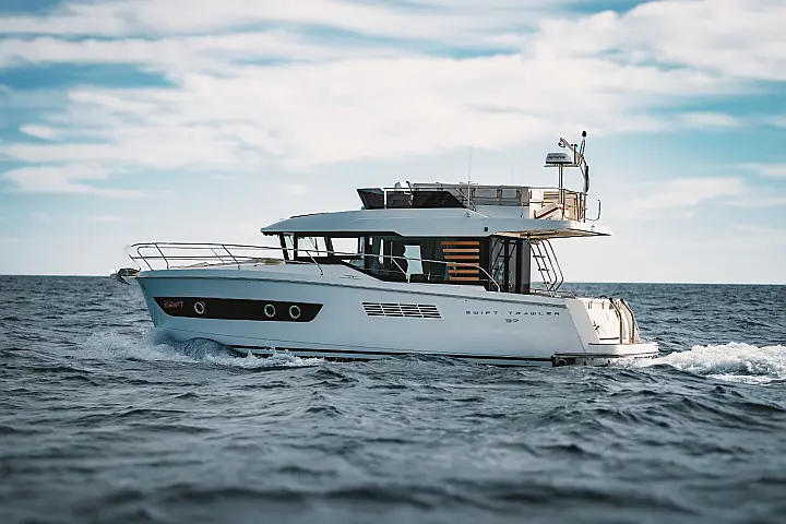 Swift Trawler 37 Fly - 