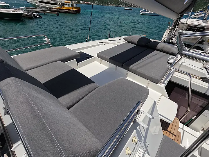 Fountaine Pajot Saona 47  - 