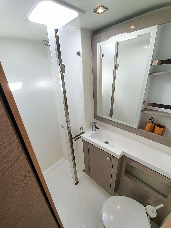 Fountaine Pajot Saona 47  - 