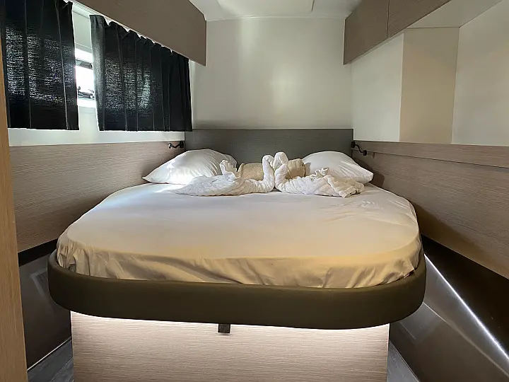 Fountaine Pajot Astrea 42 - 