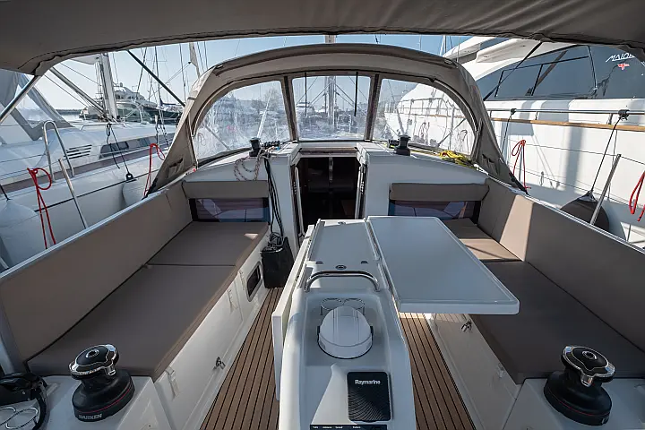 Sun Odyssey 440 - 