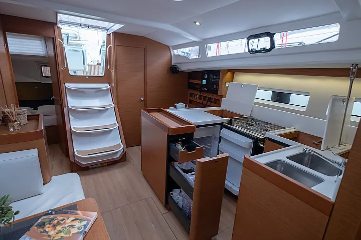Sun Odyssey 440 - 