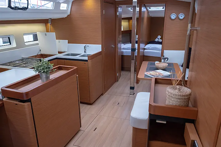 Sun Odyssey 440 - 