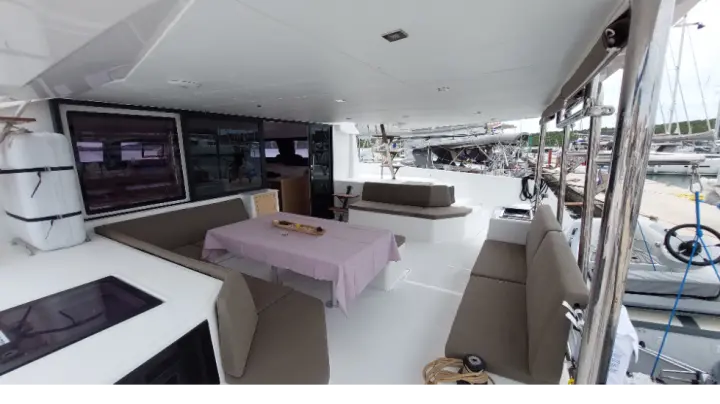 Dufour Catamaran 48 - 