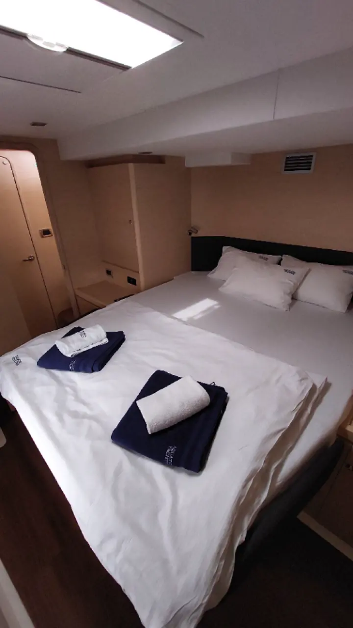 Dufour Catamaran 48 - 