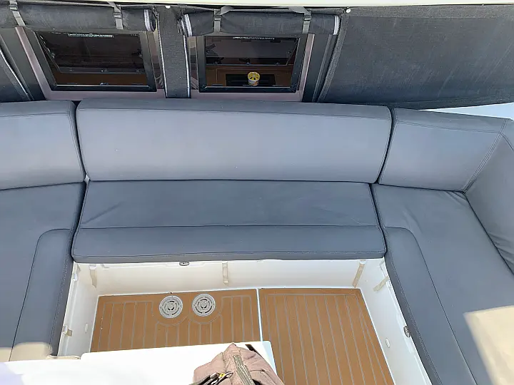 Lagoon 450 Fly (Genarator,A/C,Water Maker,Inverter) - 