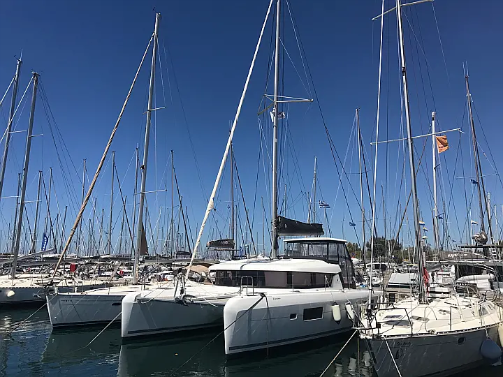 Lagoon 42 - 