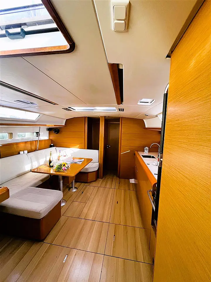 Sun Odyssey 469 - 