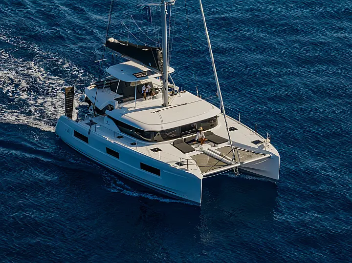 Lagoon 46 (Owner's version) - 