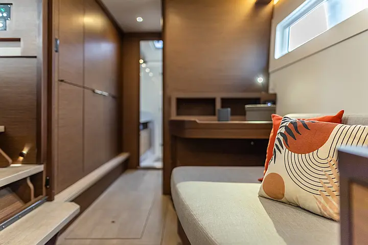 Lagoon 46 (Owner's version) - 