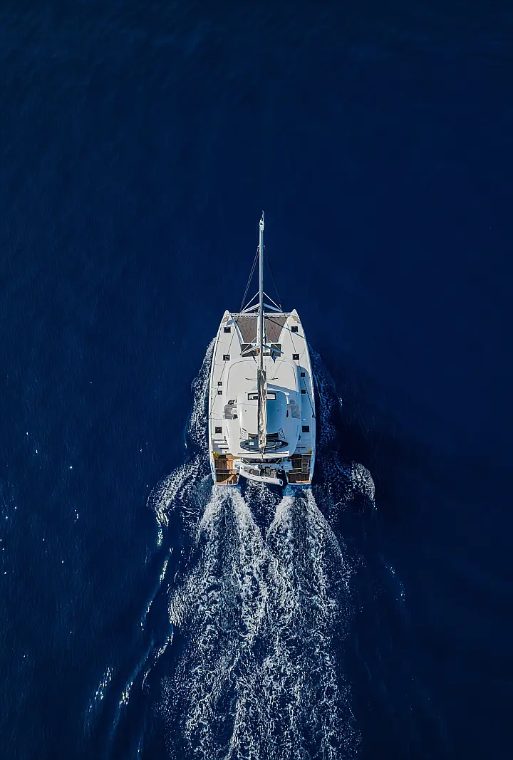 Lagoon 46 (Owner's version) - 