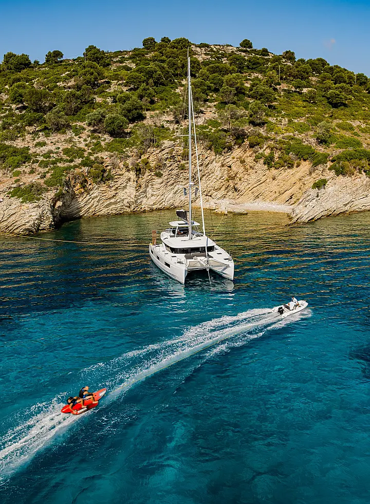 Lagoon 46 (Owner's version) - 