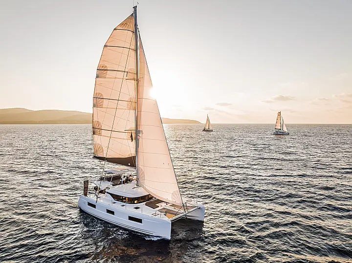 Lagoon 46 (Owner's version) - 