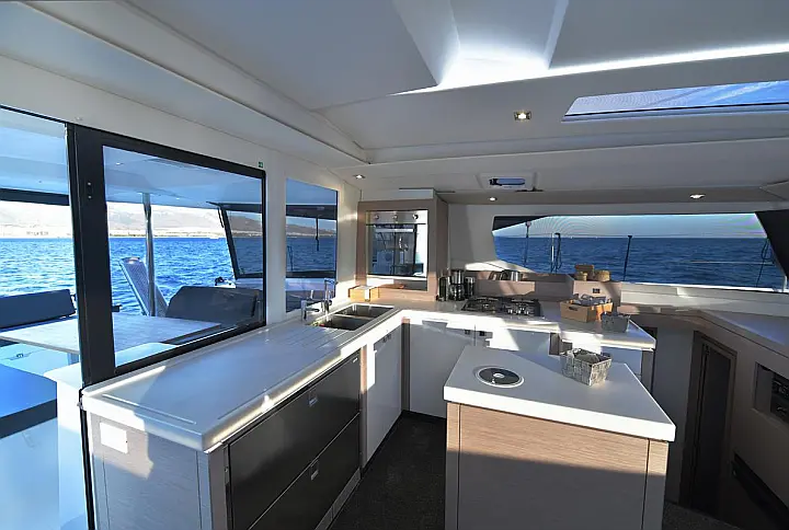 Saona 47 - 