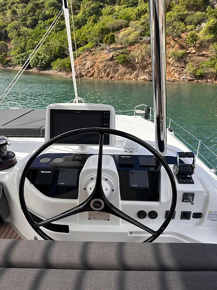 Lagoon 55 (5 cab) - 