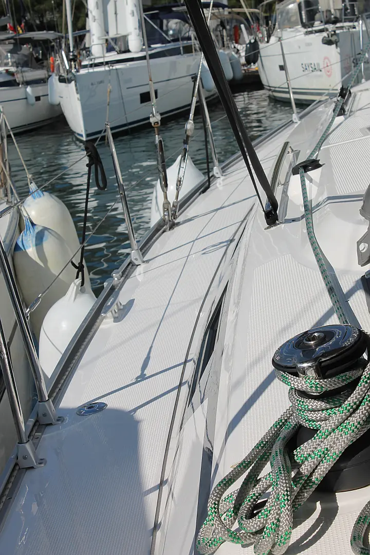 Bavaria Cruiser 46 - 