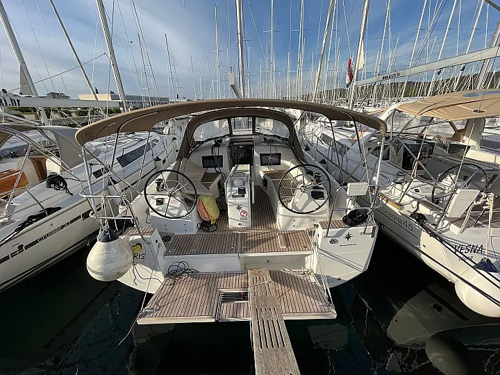 Sun Odyssey 410 - 