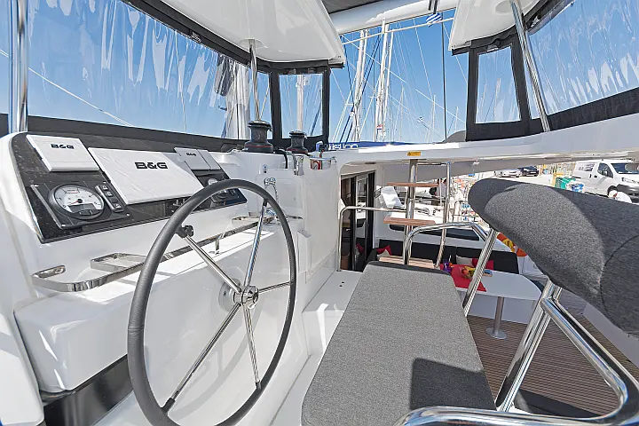 Lagoon 42 A/C & GEN & WM - 