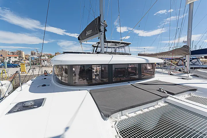 Lagoon 42 A/C & GEN & WM - 