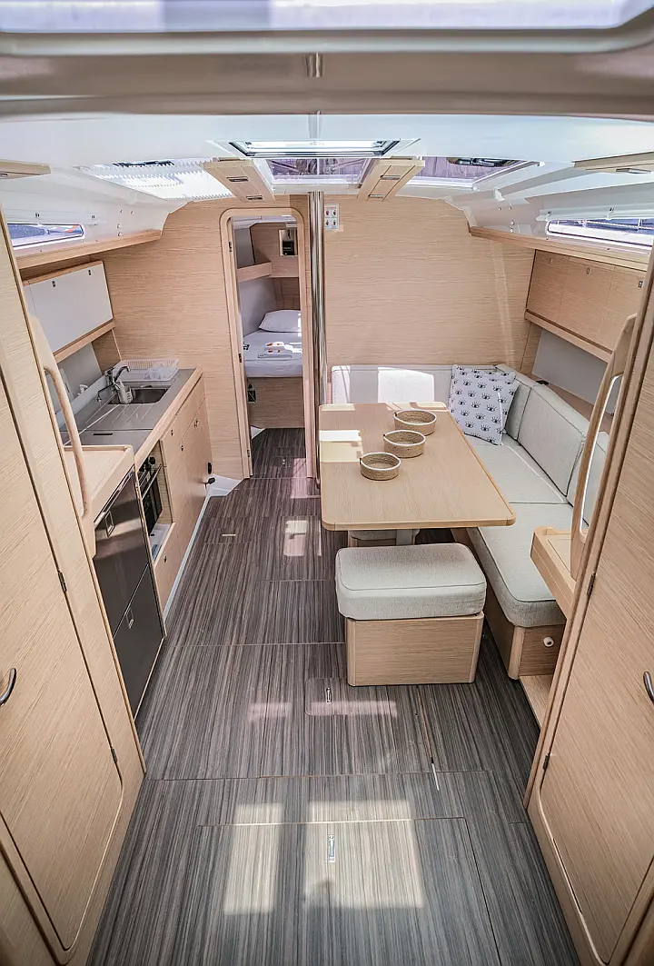 Dufour 390 - 