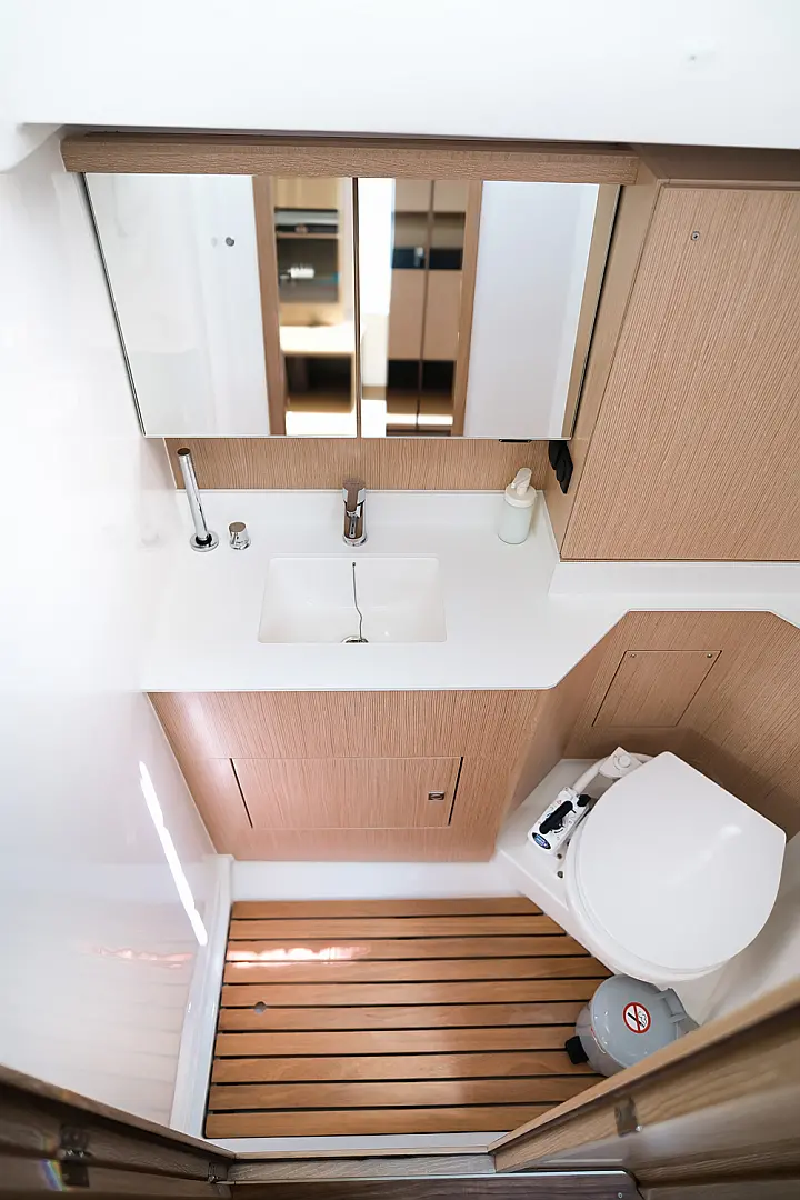 Bavaria C45 Style - 