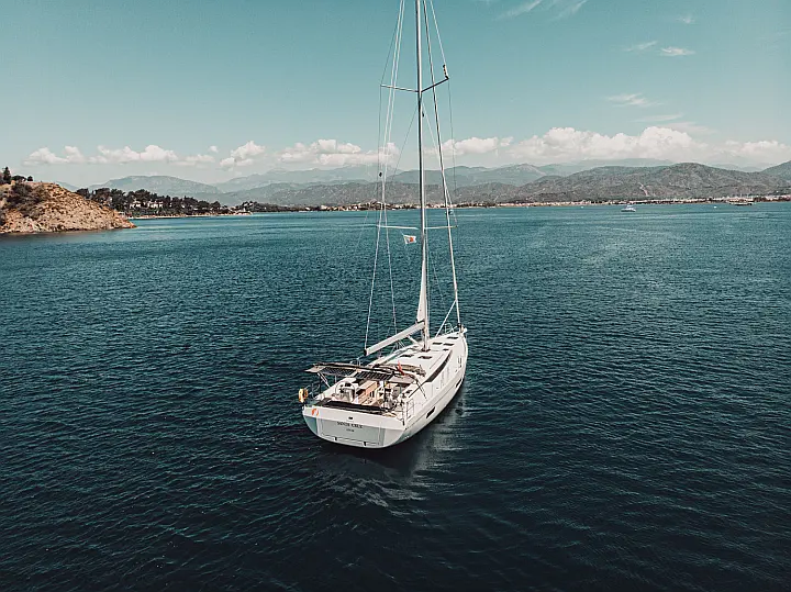 Bavaria C45 Style - 