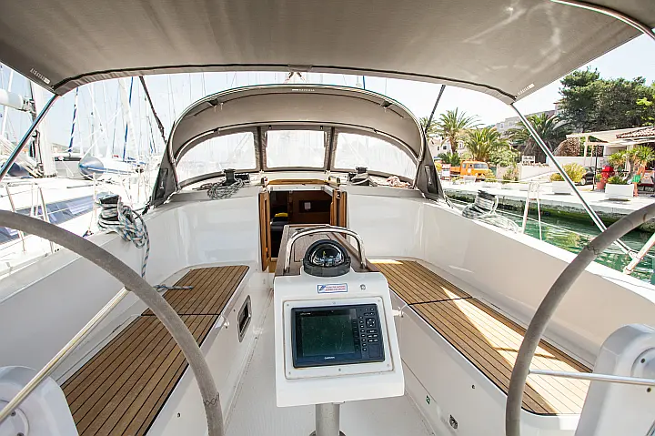 Bavaria Cruiser 41 - 