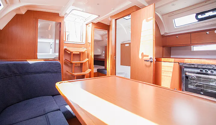 Bavaria Cruiser 41 - 