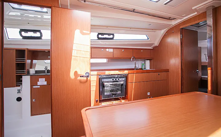 Bavaria Cruiser 41 - 